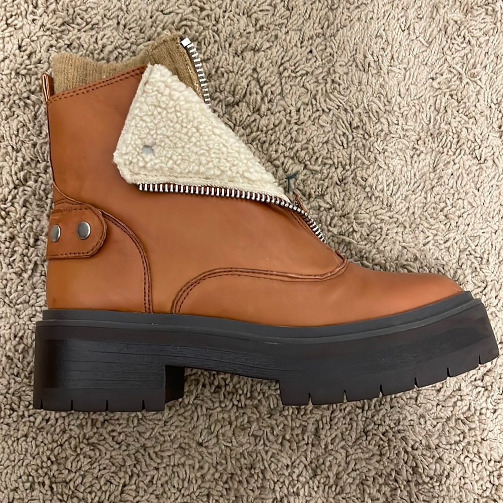 Sam Edelman Linds Layered bootie